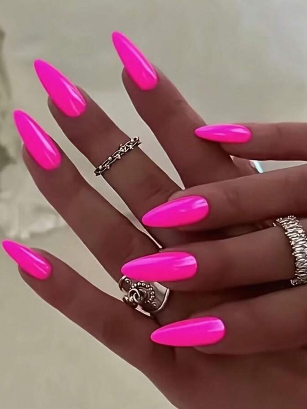 24pc Press On Nail Set from the Nail Bar 💅